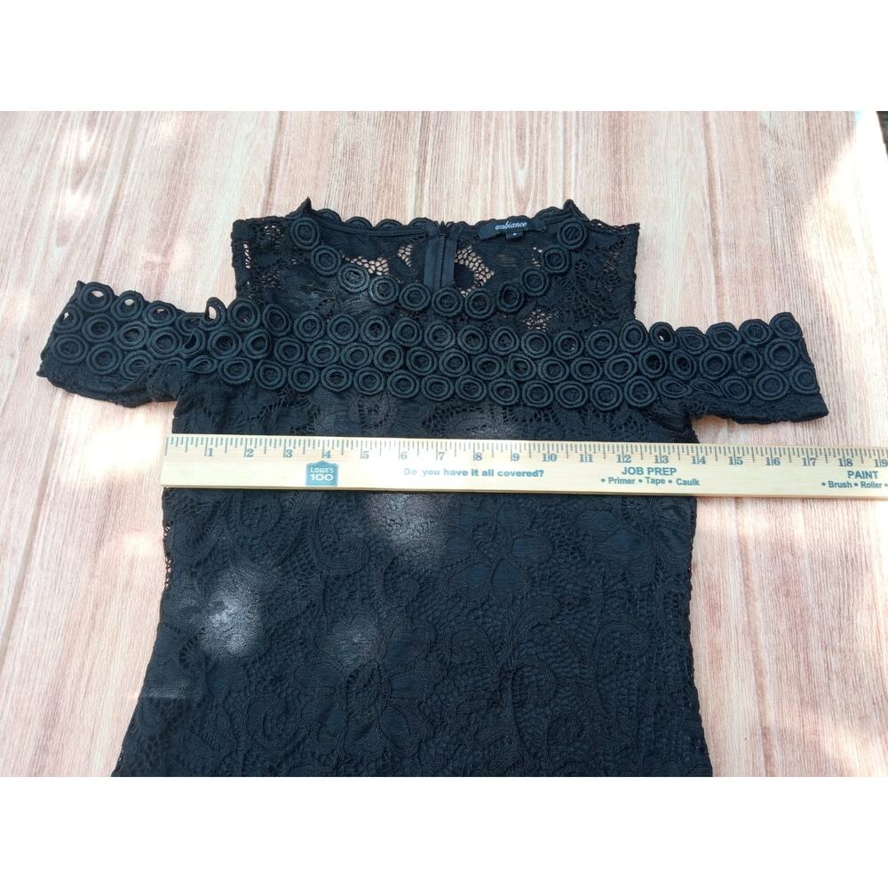 Ambiance Women's Dress Black Lace Semi-Formal Size Small - Picture 4 of 10